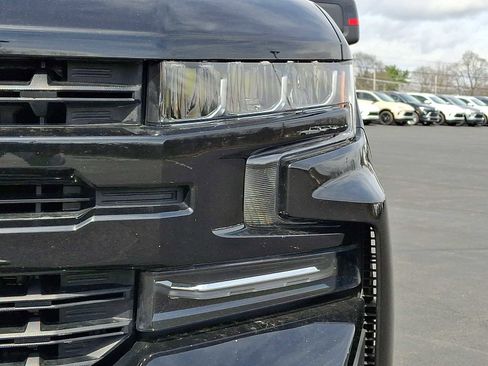 Certified 2022 Chevrolet Silverado 1500 RST w/ Redline Edition image 9