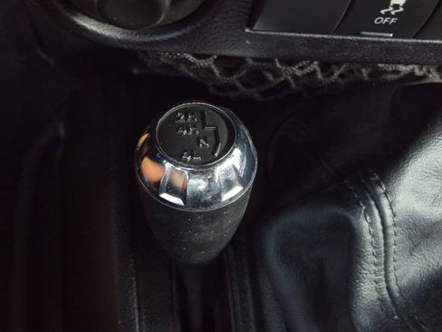 Used 2016 Jeep Wrangler Unlimited Sahara w/ Connectivity Group image 24