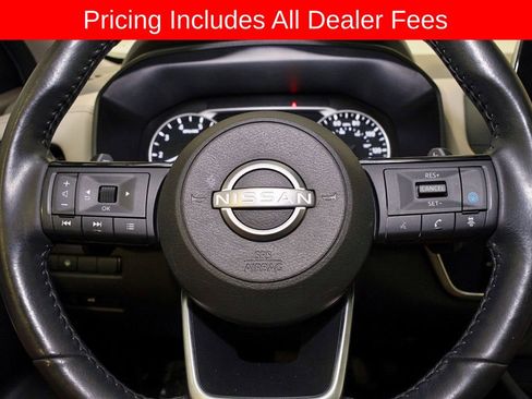 Certified 2023 Nissan Rogue SV w/ SV Premium B Package FWD image 20