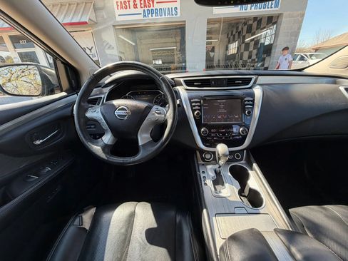 Used 2017 Nissan Murano Platinum w/ Platinum Technology Package FWD image 12