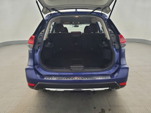 Used 2018 Nissan Rogue S image 29