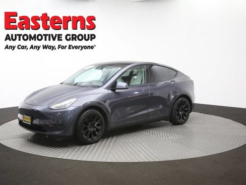 Used 2021 Tesla Model Y Long Range AWD/4WD image 51