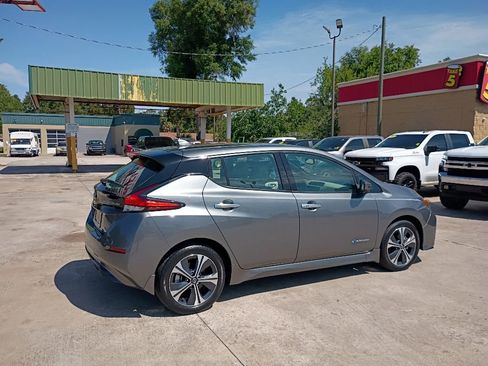 Used 2019 Nissan Leaf SL Plus FWD image 28
