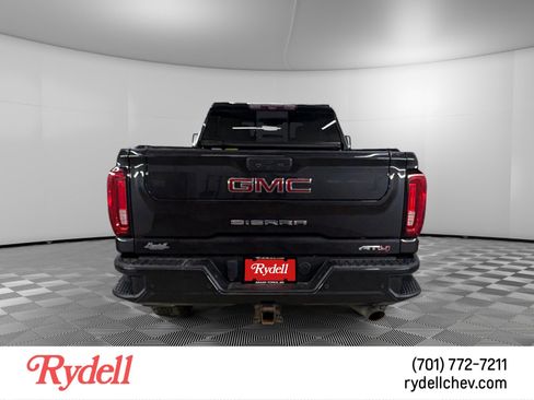 Used 2020 GMC Sierra 2500 AT4 w/ AT4 Premium Package AWD/4WD image 4