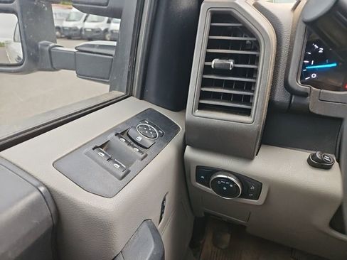 Used 2022 Ford F350 XL w/ Power Equipment Group AWD/4WD image 20