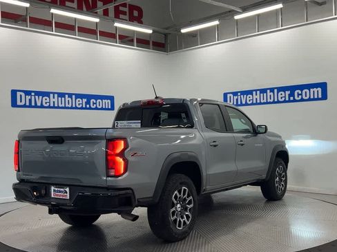 Used 2023 Chevrolet Colorado Z71 w/ Z71 Convenience Package 2 AWD/4WD image 2