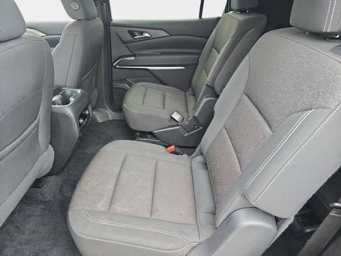 Used 2024 Chevrolet Traverse LT w/ Midnight/Sport Edition FWD image 19