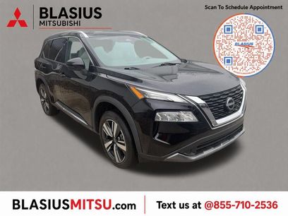 Used 2023 Nissan Rogue SL