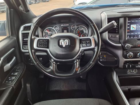 Used 2021 RAM 2500 Big Horn w/ Level 1 Equipment Group AWD/4WD image 17