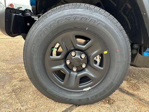 New 2026 Jeep Gladiator Sport image 27