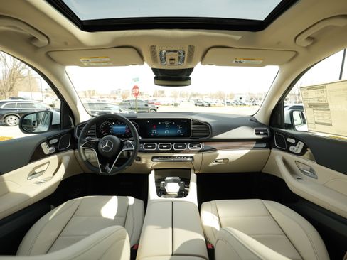 New 2026 Mercedes-Benz GLE 350 4MATIC image 18