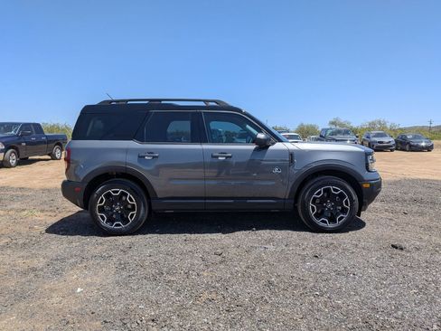 Used 2025 Ford Bronco Sport Outer Banks w/ Outer Banks Tech Package+ AWD/4WD image 4