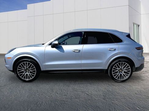 Certified 2021 Porsche Cayenne AWD/4WD image 2