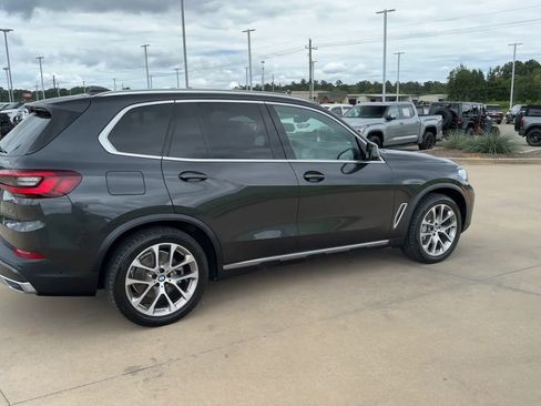 Used 2021 BMW X5 xDrive40i image 8