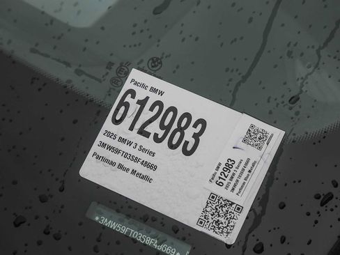 Used 2025 BMW M340i image 24