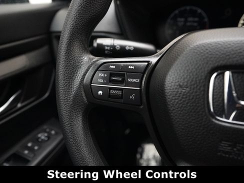 Used 2025 Honda CR-V LX image 22