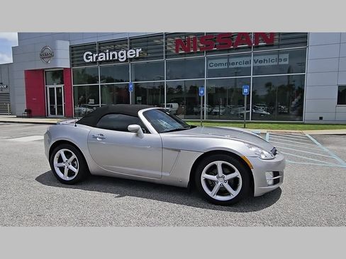 Used 2008 Saturn Sky RWD image 37