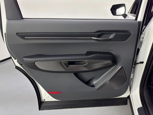 Used 2024 Kia EV9 Light image 46