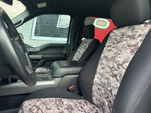 Used 2018 Ford F150 XLT w/ Equipment Group 302A Luxury AWD/4WD image 14