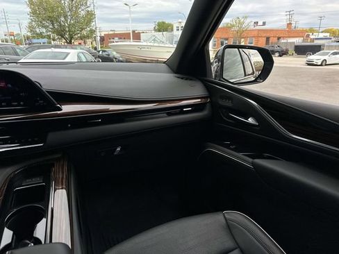 Certified 2024 Cadillac Escalade Premium Luxury w/ LPO, Floor Liner Package AWD/4WD image 38