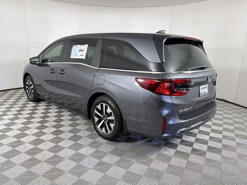 New 2026 Honda Odyssey EX-L image 3