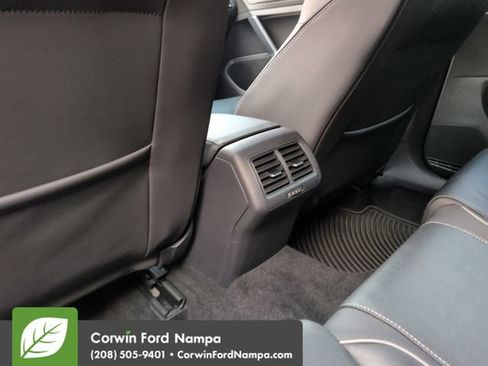 Used 2019 Volkswagen Golf R 4-Door AWD/4WD image 27
