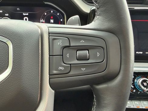 Used 2025 GMC Sierra 1500 Denali image 15