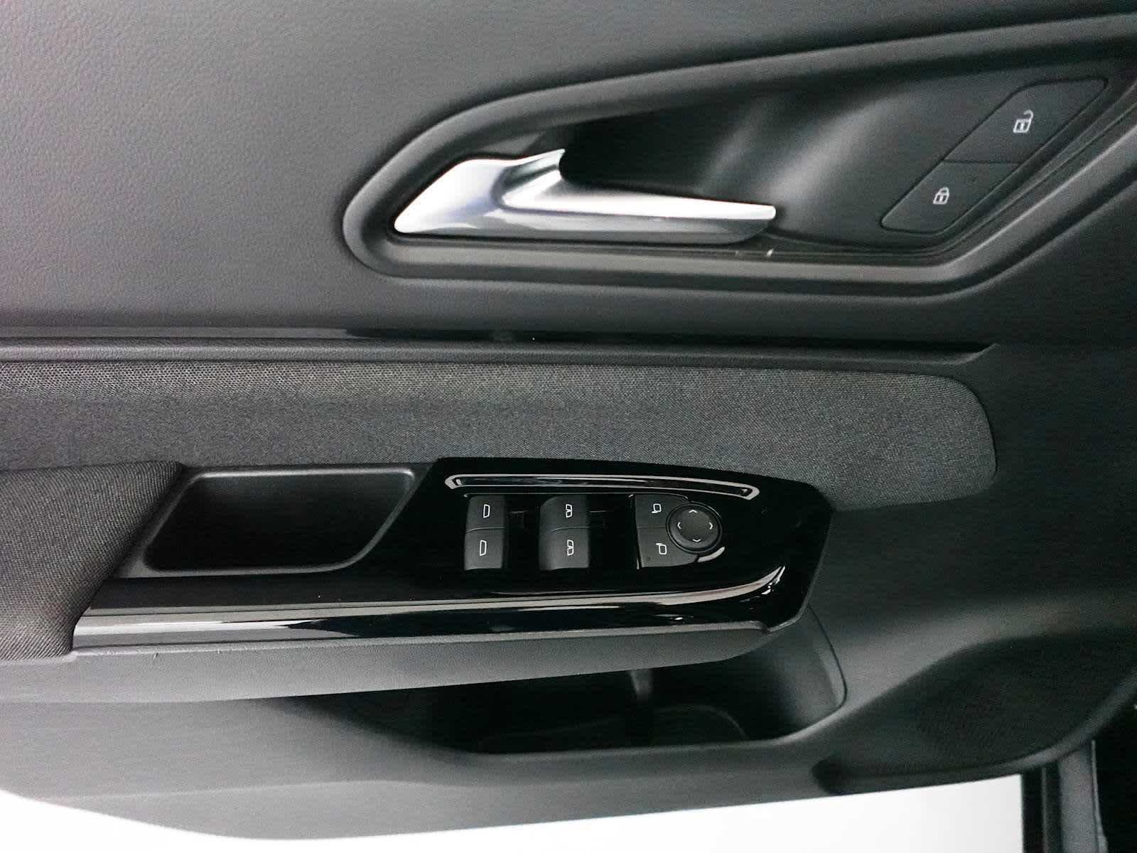 Used 2024 Honda Prologue EX image 11