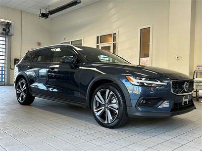 Certified 2025 Volvo V60 B5 Cross Country Plus