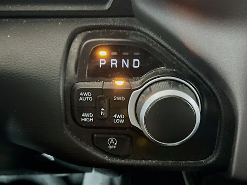 Used 2022 RAM 1500 Big Horn w/ Trailer Tow Group AWD/4WD image 12