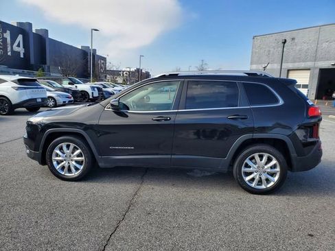 Used 2015 Jeep Cherokee Limited w/ Luxury Group image 9
