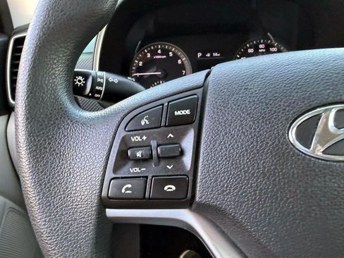 Used 2019 Hyundai Tucson Value AWD/4WD image 26