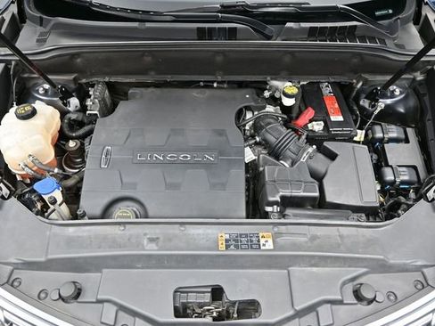 Used 2018 Lincoln MKX Reserve w/ Lincoln MKX Climate Package image 49