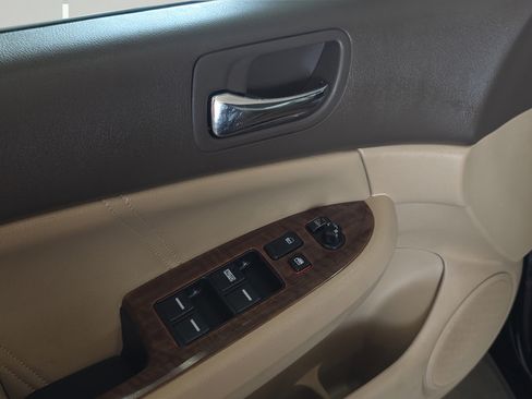Used 2007 Honda Accord EX-L image 11