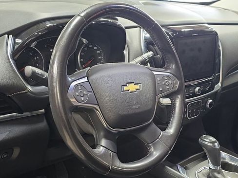 Used 2018 Chevrolet Traverse LT w/ LPO, Black Accent Package image 21