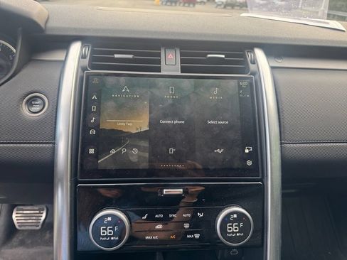 Used 2023 Land Rover Discovery S R-Dynamic AWD/4WD image 15