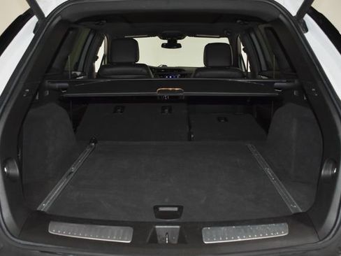 Used 2024 Cadillac XT5 Premium Luxury image 30