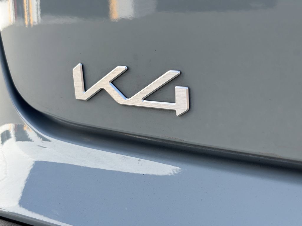 Used 2026 Kia K4 FWD image 10