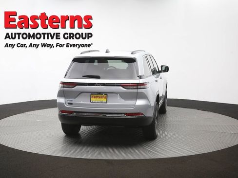 Used 2022 Jeep Grand Cherokee Limited 4xe w/ Luxury Tech Group II AWD/4WD image 41