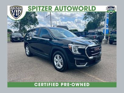 Used 2024 GMC Terrain SLE w/ Fleet Convenience Package