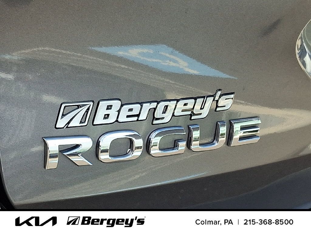 Used 2019 Nissan Rogue SV w/ Premium Package AWD/4WD image 33