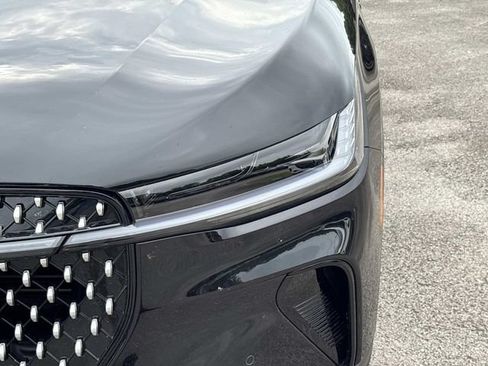New 2026 Lincoln Nautilus Premier AWD/4WD image 10