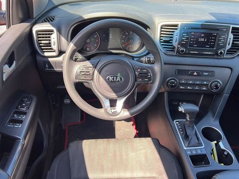 Used 2017 Kia Sportage LX AWD/4WD image 8