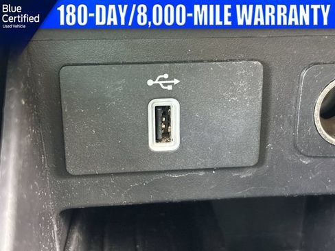 Used 2017 Ford Explorer XLT w/ Equipment Group 201A FWD image 30