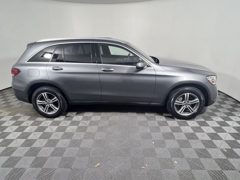 Used 2022 Mercedes-Benz GLC 300 image 6