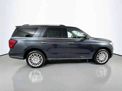 Used 2024 Ford Expedition Limited AWD/4WD image 8