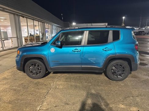 Used 2020 Jeep Renegade Altitude image 1
