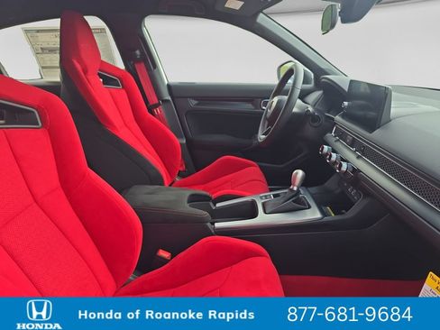 New 2026 Honda Civic Type R image 17