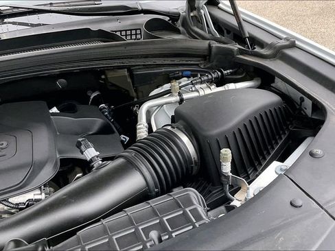 Used 2023 Jeep Grand Cherokee L Overland w/ Luxury Tech Group IV AWD/4WD image 31