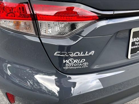 Certified 2025 Toyota Corolla LE w/ Convenience Package FWD image 30